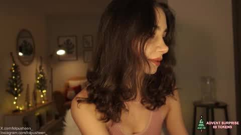 Juliette Dee online show from December 2, 2025, 10:05 pm