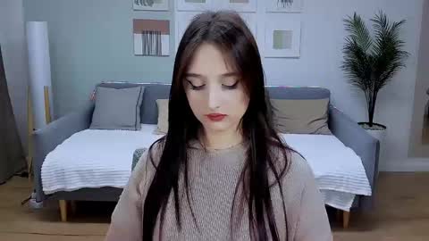 juliettemonli online show from June 6, 2026, 6:34 pm