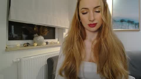 Snapshot of juliettesensual chatting on March 4, 2025, 7:11 pm JulietteSensual online show from March 4, 2025, 7:11 pm