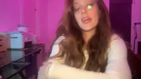 Snapshot of juliettetoken chatting on September 30, 2025, 4:39 am Goddess Endigo online show from September 30, 2025, 4:39 am