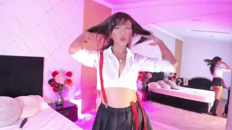 Julissa online show from February 12, 2025, 2:24 am