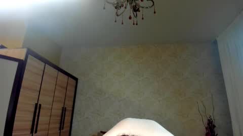 Snapshot of julissweet chatting on January 11, 2025, 2:47 pm Asmodeus online show from January 11, 2025, 2:47 pm