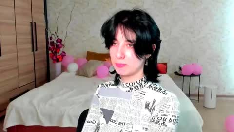 Snapshot of julissweet chatting on February 15, 2025, 10:33 am Asmodeus online show from February 15, 2025, 10:33 am