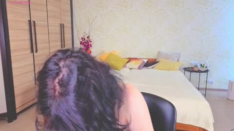 Snapshot of julissweet chatting on September 18, 2025, 7:10 am Asmodeus online show from September 18, 2025, 7:10 am