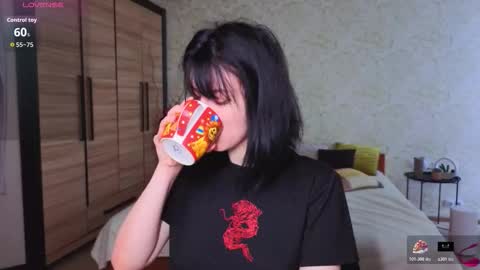 Snapshot of julissweet chatting on November 3, 2025, 8:15 am Asmodeus online show from November 3, 2025, 8:15 am