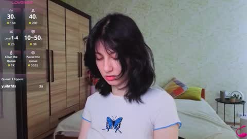 Snapshot of julissweet chatting on November 15, 2025, 8:00 am Asmodeus online show from November 15, 2025, 8:00 am