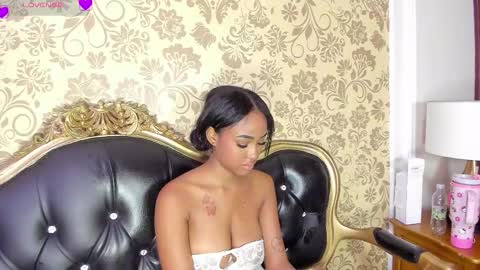 julitpink online show from March 8, 2026, 2:04 am