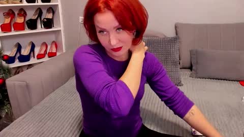 jullia_moor online show from January 10, 2026, 1:07 am