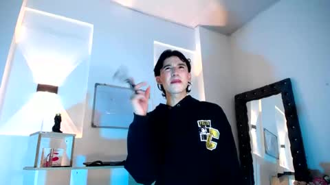 Snapshot of jullian_ricci chatting on June 25, 2026, 7:51 pm jullian online show from June 25, 2026, 7:51 pm