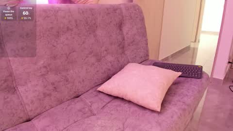 Snapshot of jullya_x_ chatting on January 14, 2026, 3:50 pm jullya 630 1330 -5 online show from January 14, 2026, 3:50 pm