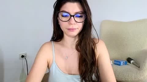 Snapshot of jullyenn chatting on January 20, 2025, 12:49 pm Jully online show from January 20, 2025, 12:49 pm