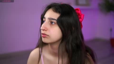 Snapshot of jullyfox chatting on May 7, 2026, 12:10 pm Foxy online show from May 7, 2026, 12:10 pm