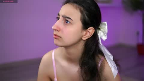 Snapshot of jullyfox chatting on May 11, 2026, 10:32 am Foxy online show from May 11, 2026, 10:32 am