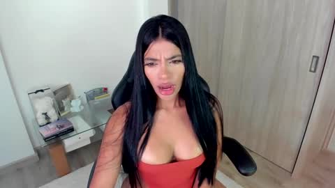 Snapshot of july_correa chatting on September 28, 2025, 8:58 pm july_correa online show from September 28, 2025, 8:58 pm