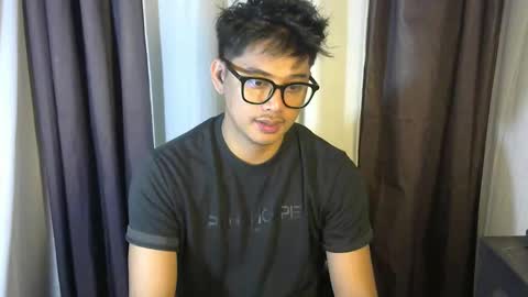 Snapshot of julz_alwayshorny chatting on October 26, 2025, 1:50 pm call me julz online show from October 26, 2025, 1:50 pm