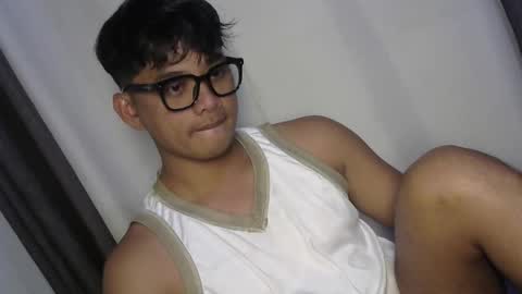 Snapshot of julz_alwayshorny chatting on February 8, 2026, 6:22 pm call me julz online show from February 8, 2026, 6:22 pm