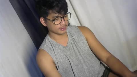 Snapshot of julz_alwayshorny chatting on March 3, 2026, 2:45 pm call me julz online show from March 3, 2026, 2:45 pm