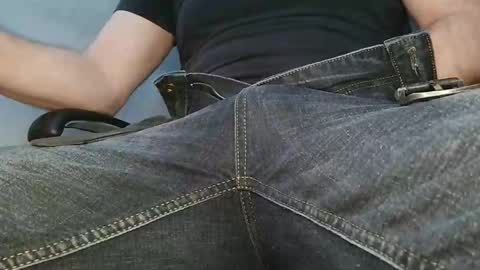 Gregor online show from December 1, 2025, 8:52 am