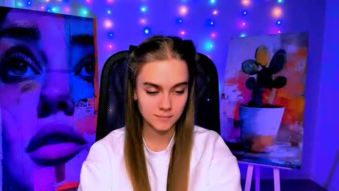 Snapshot of junewoods chatting on February 9, 2026, 12:20 pm junewoods online show from February 9, 2026, 12:20 pm