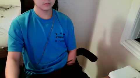 Snapshot of jung63455 chatting on February 3, 2026, 3:17 pm jung63455 online show from February 3, 2026, 3:17 pm