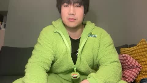 Snapshot of jungcock1234 chatting on December 15, 2025, 5:17 pm Jungcock1234 online show from December 15, 2025, 5:17 pm