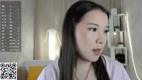 Snapshot of juniebogany chatting on November 13, 2025, 4:22 am Bella online show from November 13, 2025, 4:22 am