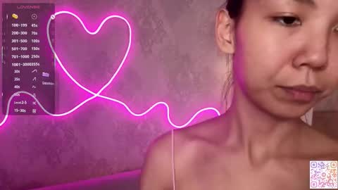 Snapshot of juniebogany chatting on November 30, 2025, 10:25 pm Bella online show from November 30, 2025, 10:25 pm