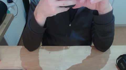 junk2711 online show from February 26, 2026, 7:46 pm