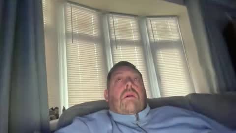 Snapshot of junky345 chatting on December 5, 2025, 2:36 pm Junky online show from December 5, 2025, 2:36 pm