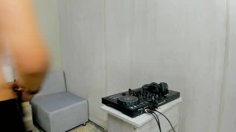 Jupiter online show from November 28, 2025, 6:32 pm