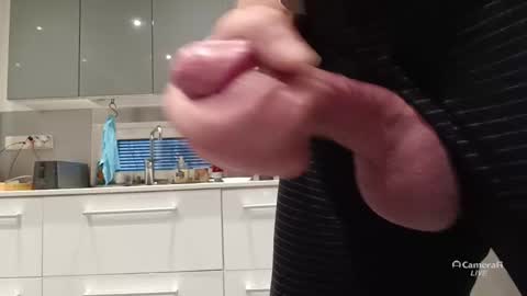 jusahki online show from February 4, 2026, 6:19 am