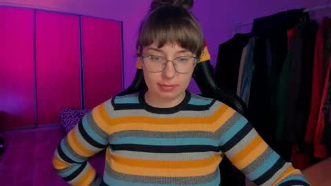 Nika and Mark online show from April 20, 2026, 11:17 pm