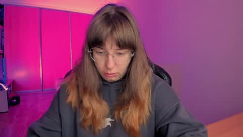 Nika and Mark online show from April 24, 2026, 8:39 am