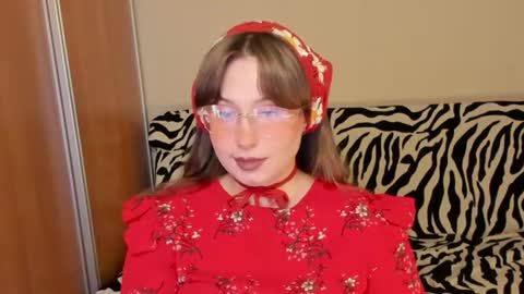 Nika and Mark online show from July 13, 2026, 8:44 pm