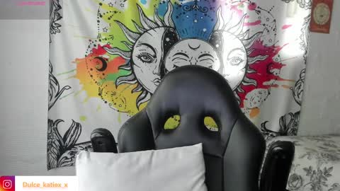 Snapshot of just_katiex chatting on February 28, 2025, 7:46 pm Sofia online show from February 28, 2025, 7:46 pm