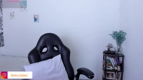 Sofia online show from March 5, 2026, 11:28 am