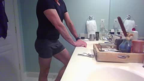 Snapshot of justanotherdadbod2025 chatting on February 23, 2026, 4:10 am justanotherdadbod2025 online show from February 23, 2026, 4:10 am