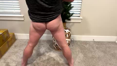 Snapshot of justanudedude chatting on December 9, 2024, 10:09 pm justanudedude online show from December 9, 2024, 10:09 pm