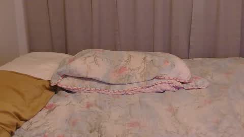 justasexyguyforu online show from November 13, 2025, 2:43 am