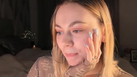 Snapshot of justbarbie chatting on January 24, 2025, 9:37 pm Alexa online show from January 24, 2025, 9:37 pm