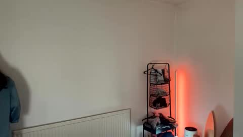 Billie  B  William online show from February 5, 2026, 8:52 am