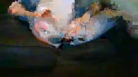 justbeing000000 online show from January 15, 2025, 9:02 am