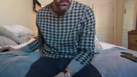 just laz online show from February 1, 2025, 7:02 pm