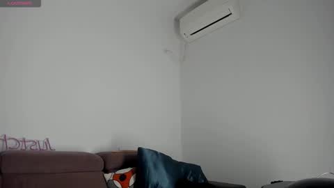 Snapshot of justchloex chatting on October 13, 2025, 6:02 am Chloe online show from October 13, 2025, 6:02 am