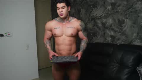 Snapshot of justin_clark1 chatting on December 4, 2025, 4:33 am justin clark1 online show from December 4, 2025, 4:33 am