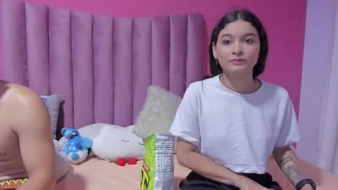 Snapshot of justin_jazmin chatting on January 7, 2025, 12:55 am JUSTIN Y JAZMIN online show from January 7, 2025, 12:55 am