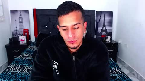 JUSTIN online show from December 17, 2025, 5:35 am