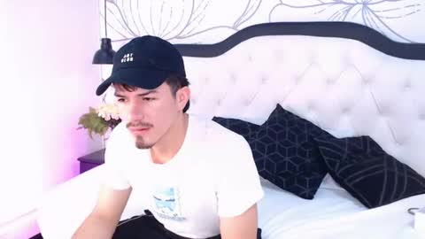 Justin online show from February 16, 2026, 7:54 pm