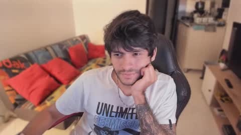 Diego online show from October 25, 2025, 11:32 pm