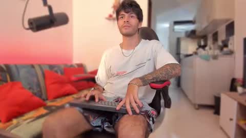 Diego online show from November 21, 2025, 7:34 pm